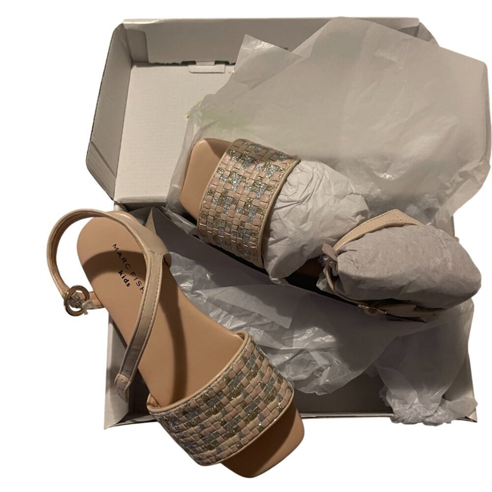 Marc Fisher kids sandals. Color Multi Hazel Woven. Size 1/12.5. - Picture 3 of 5